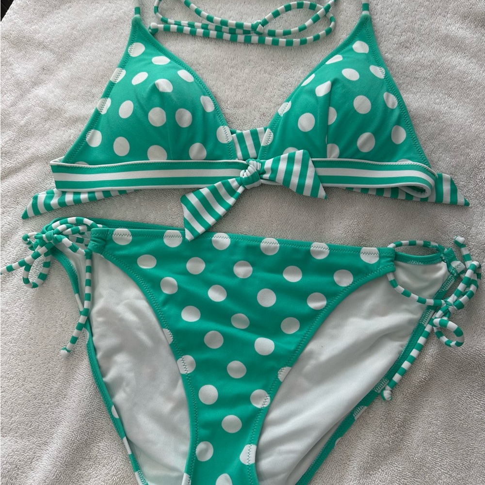 Victoria's Secret Green Polka Dot Bikini